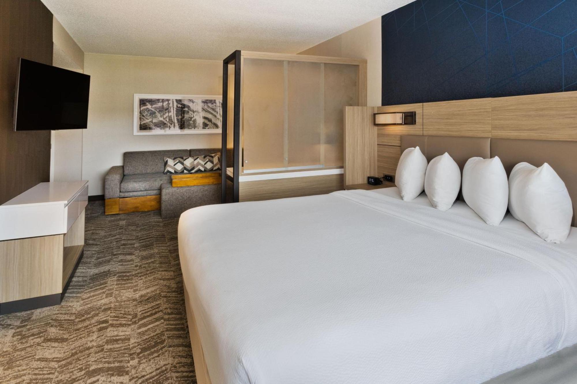 สปริงฮิลล์ สวีท เบอร์มิงแฮม โคลอนเนด Hotel ภายนอก รูปภาพ