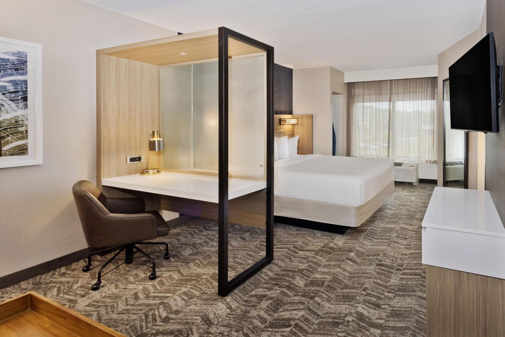 สปริงฮิลล์ สวีท เบอร์มิงแฮม โคลอนเนด Hotel ภายนอก รูปภาพ